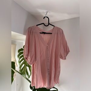 Cute light pink top ♥️